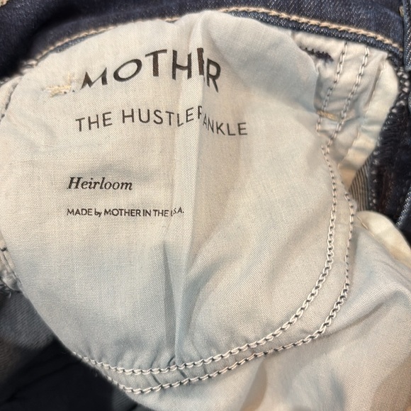 Mother The Hustler Heirloom Ankle Jeans - Picture 4 of 13
